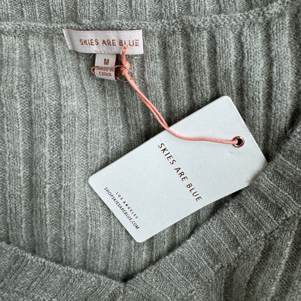 Knit Cropped Sweater - Picture 2 of 3